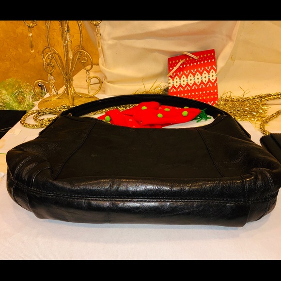 Kate Spade Black beautiful soft Leather bag (Smoke Free Home) - Picture 7 of 7